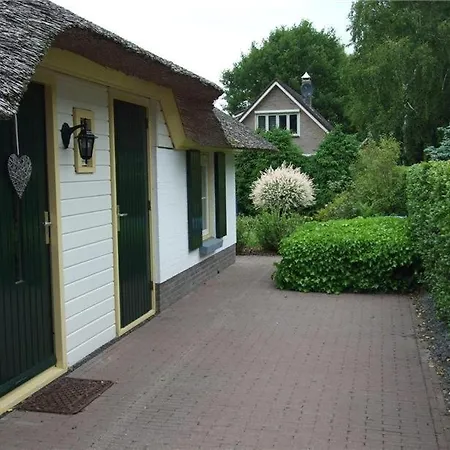 Holiday home Sfeervolle Veluwse Boerderij